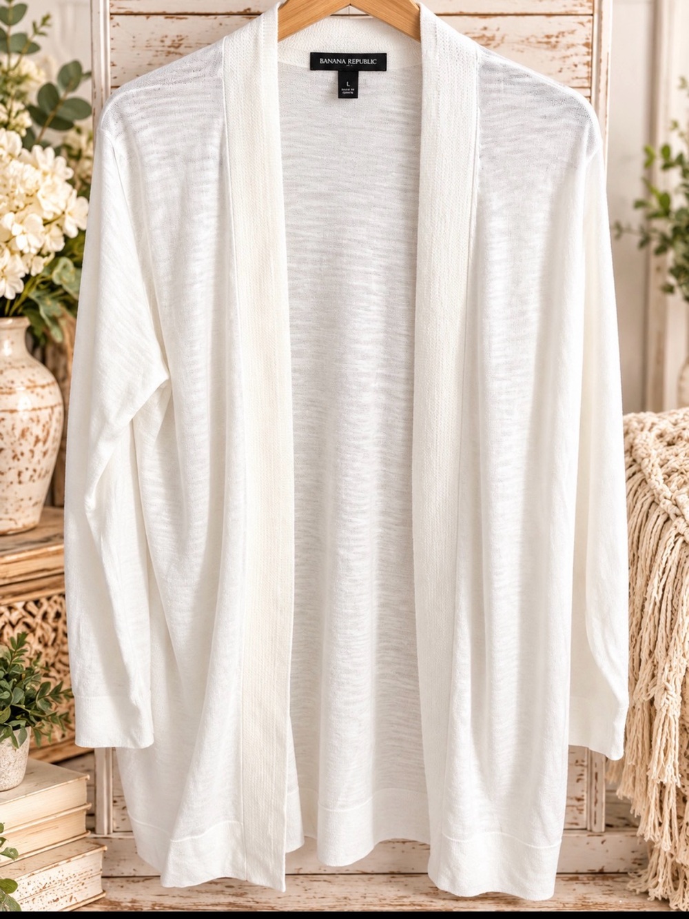 Banana Republic White Open-Front Lightweight Cardigan